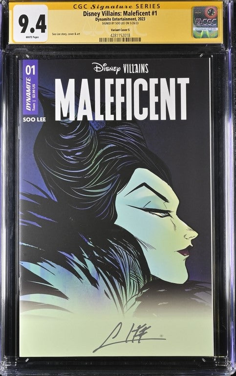 Disney Villains Maleficent #1 Soo Lee Variant 1:250 Cover S CGC Signature Series 9.4 Signed Soo Lee