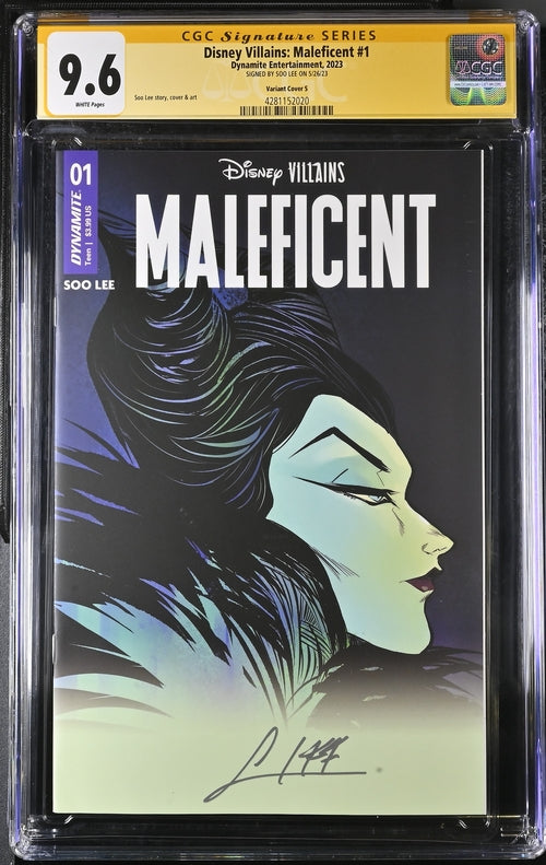 Disney Villains Maleficent #1 Soo Lee Variant 1:250 Cover S CGC Signature Series 9.6 Signed Soo Lee