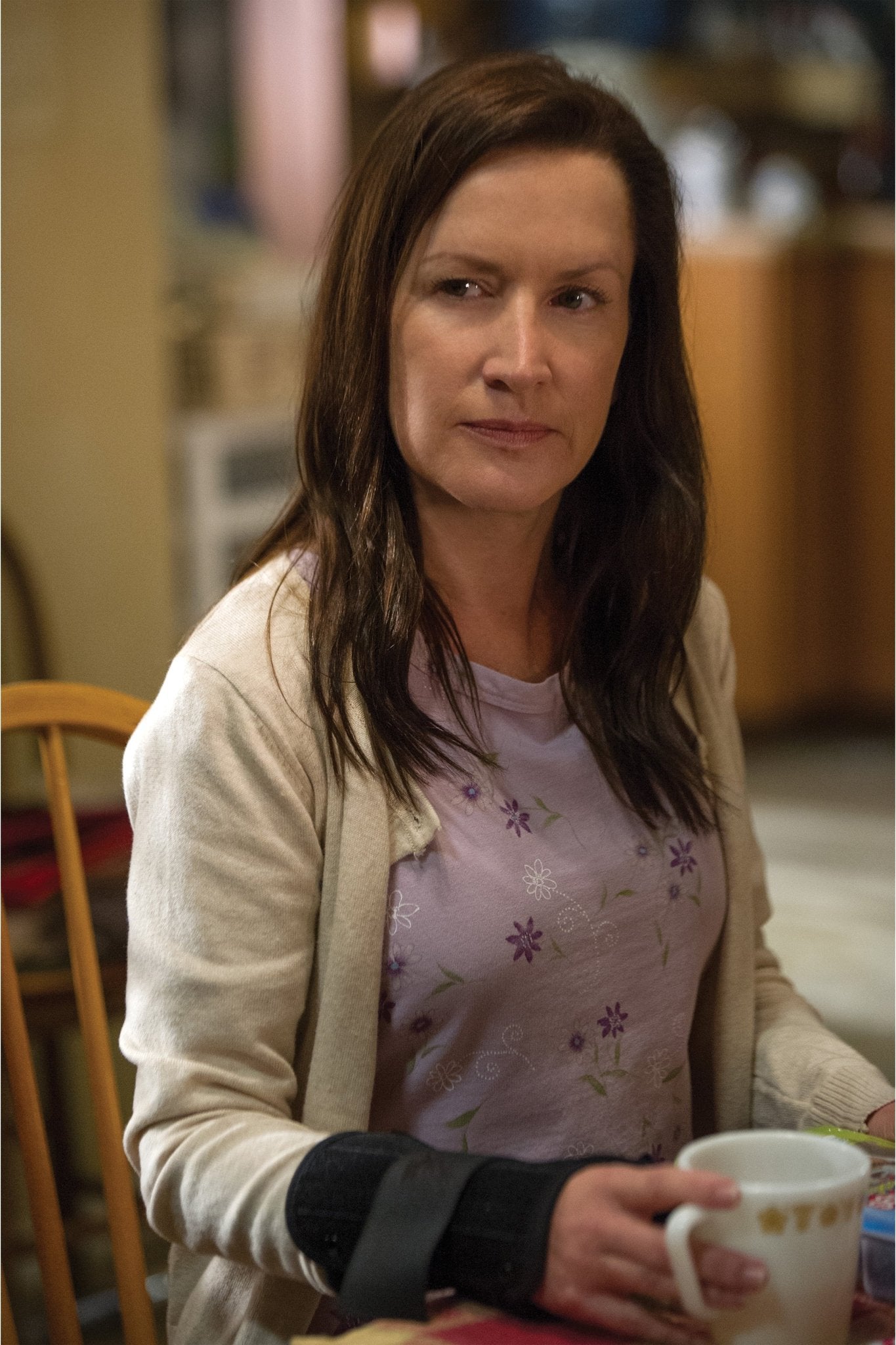 Angela Kinsey: Autograph Signing on Photos, June 30