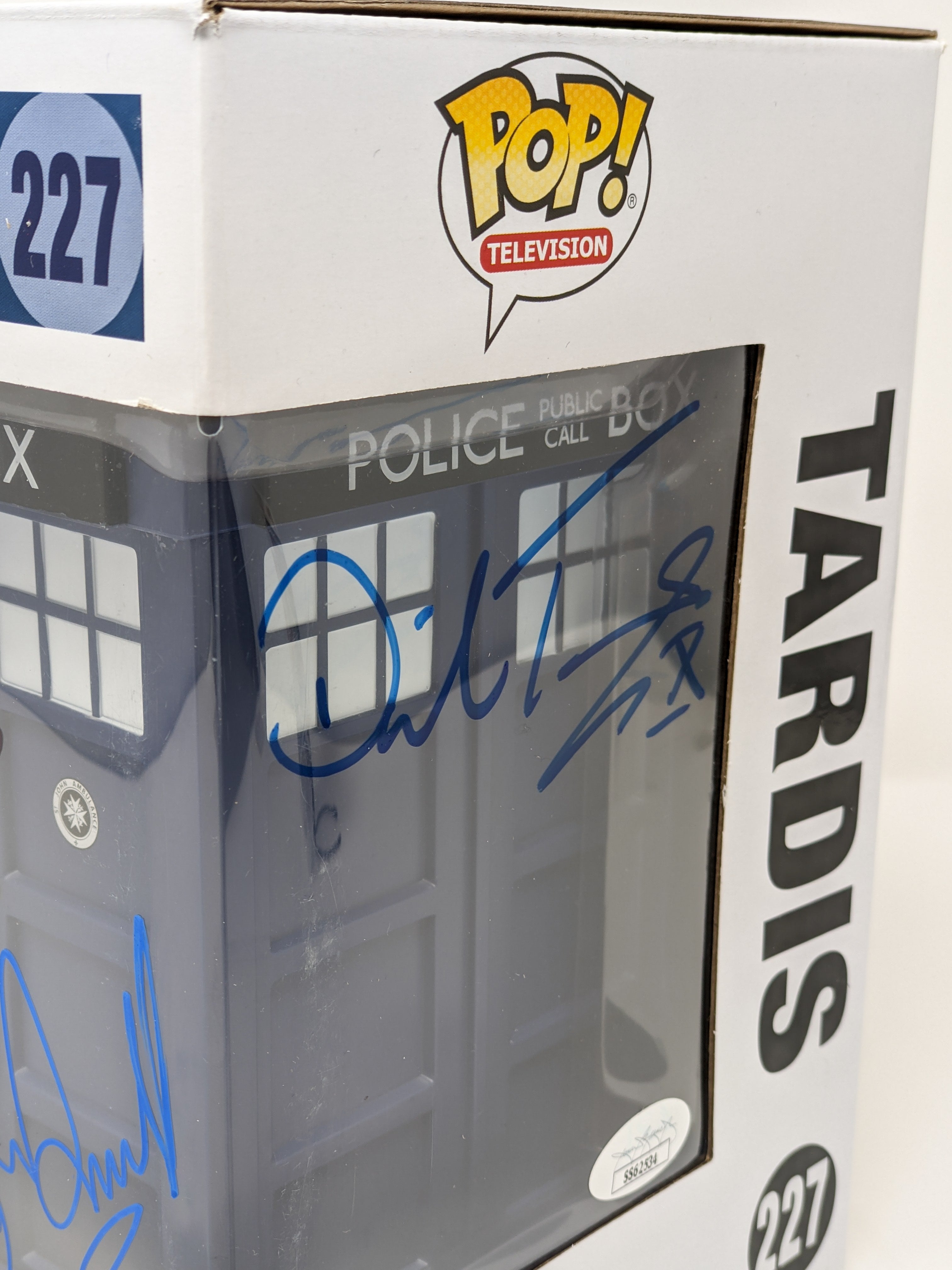 Doctor Who Tardis #227 Funko Pop Cast x3 Signed Kingston, Tennant, Darvill JSA Certified Autograph