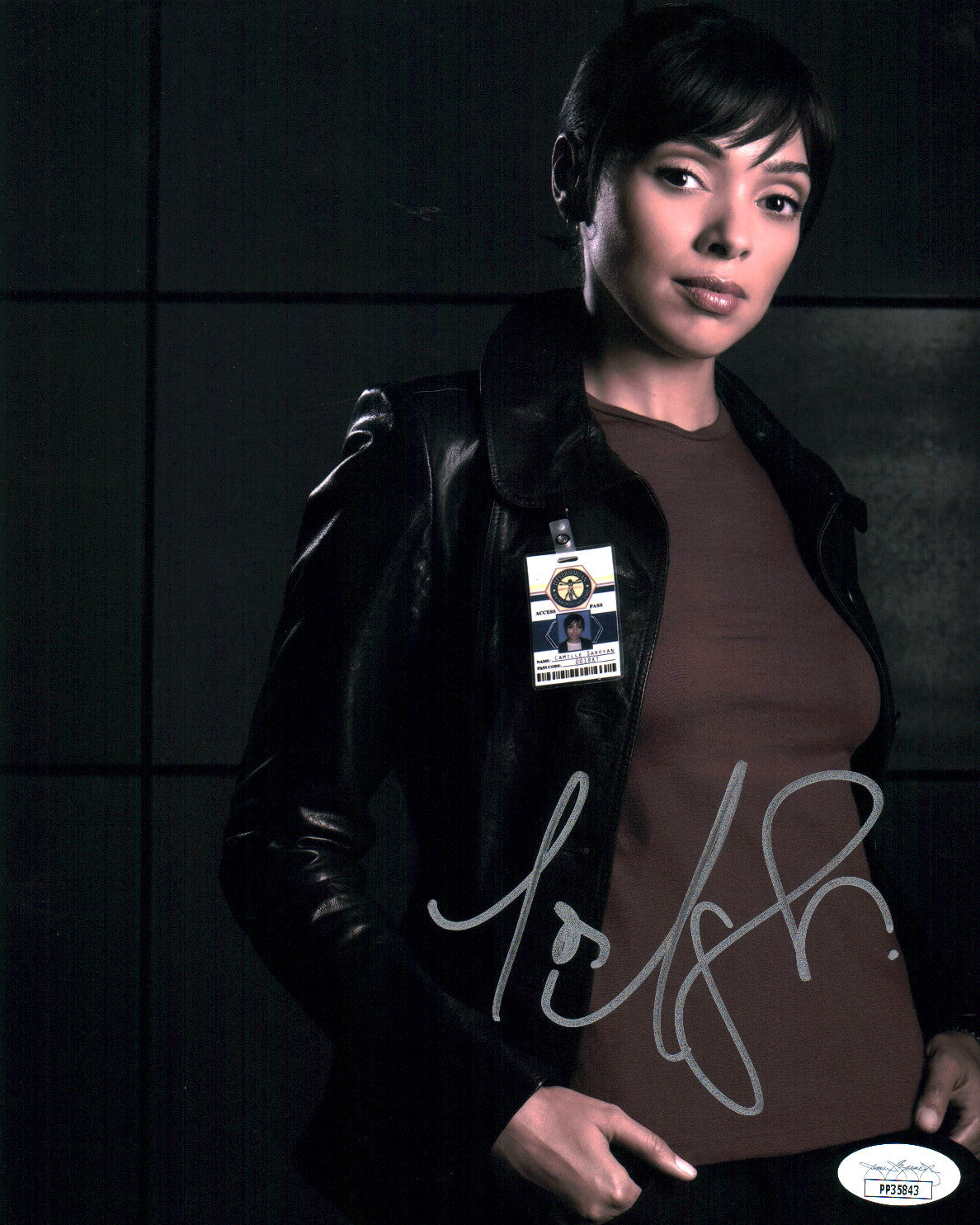 Tamara Taylor Bones 8x10 Photo Signed JSA Certified Autograph