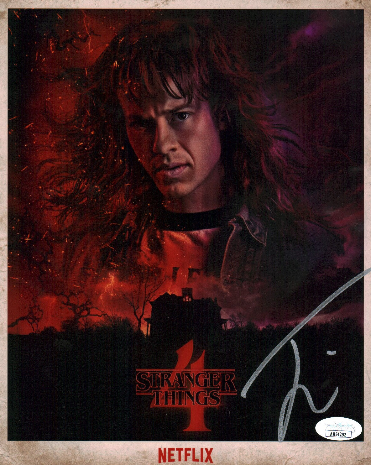Joseph Quinn Stranger Things 8x10 Signed Photo JSA COA Certified Autograph GalaxyCon