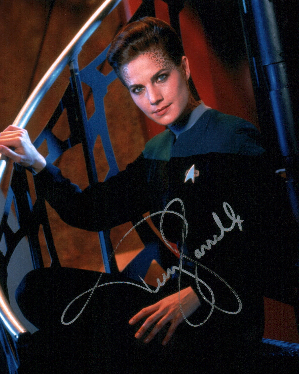 Terry Farrell Star Trek Deep Space Nine 8x10 Signed Photo JSA Certified Autograph