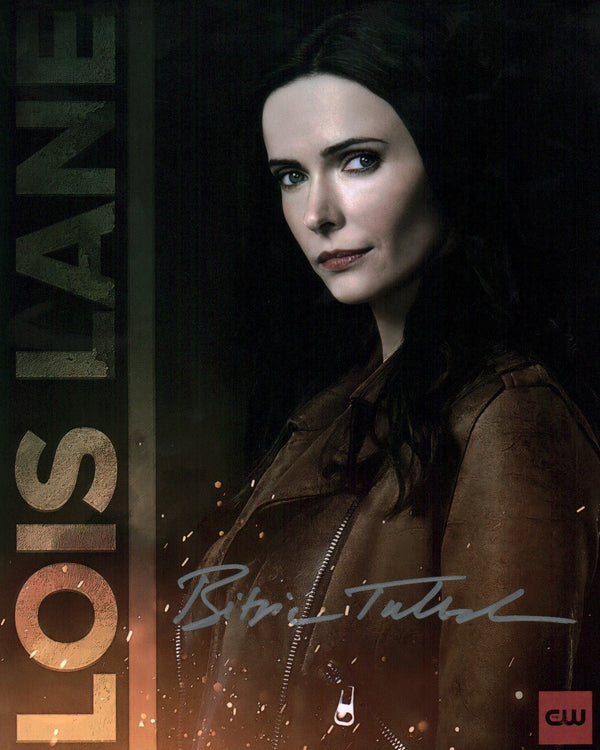 Elizabeth Bitsie Tulloch Superman and Lois 8x10 Signed Photo JSA Certified Autograph