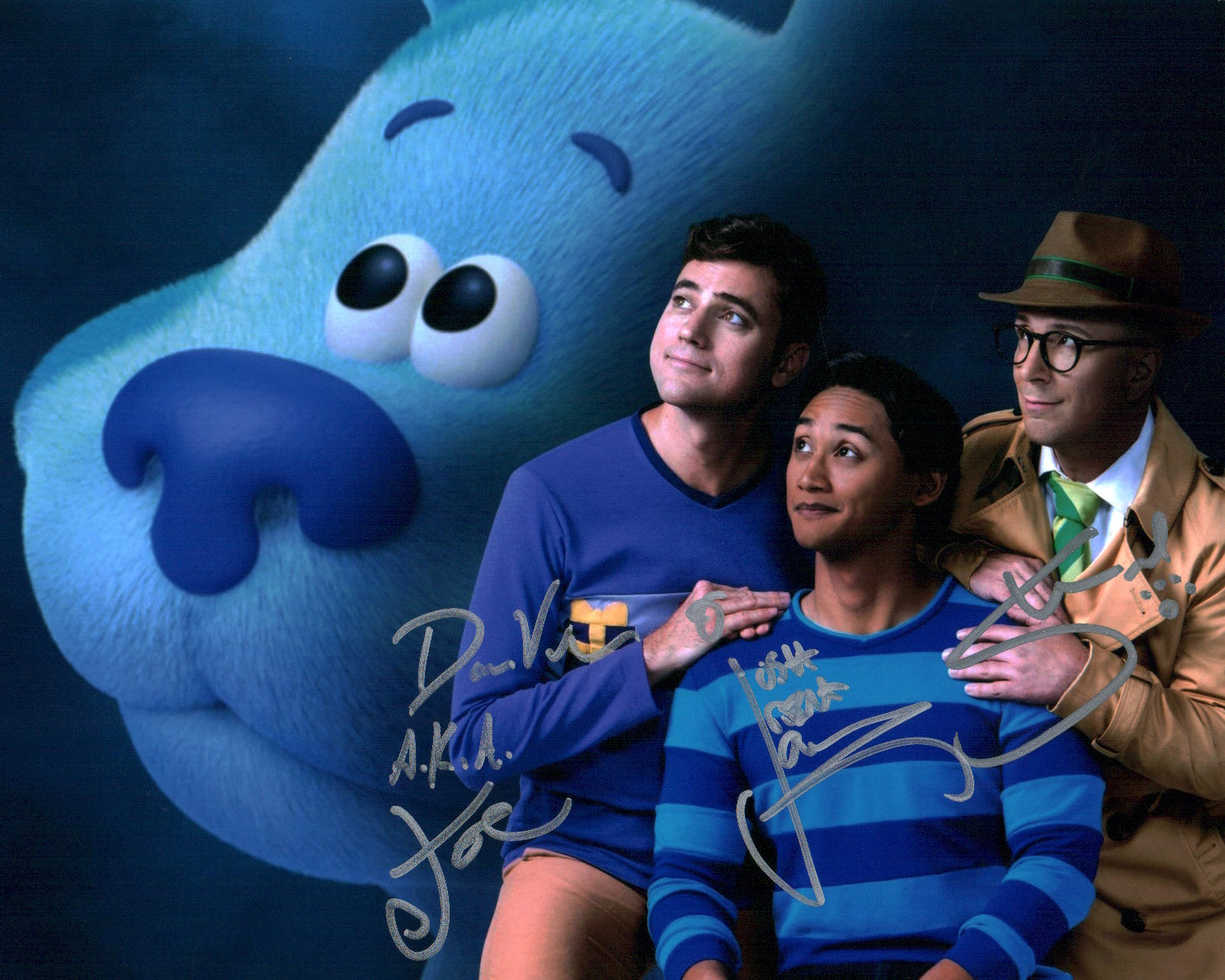 Blue's Clues 8x10 Photo Cast x3 Signed Burns, Cruz, Patton JSA Certified Autograph