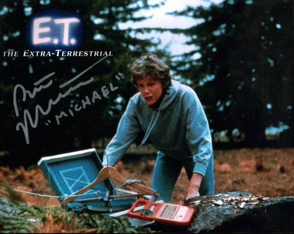 Robert MacNaughton E.T. 8x10 Photo Signed JSA Certified Autograph