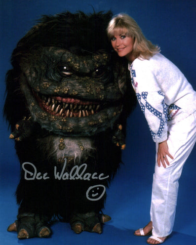 Dee Wallace Critters 8x10 Signed Photo JSA Certified Autograph