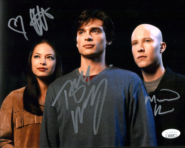Smallville 8x10 Photo Cast x3 Signed Kreuk Rosenbaum Welling JSA Certified Autograph