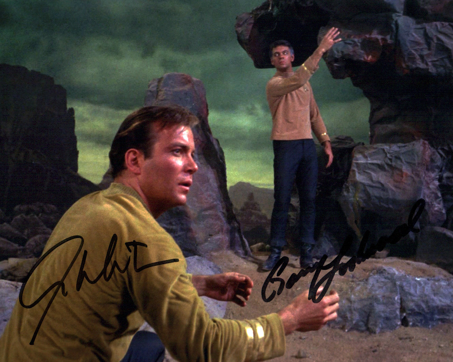 Star Trek 8x10 Photo Cast x2 Signed Shatner, Lockwood JSA Certified Autograph