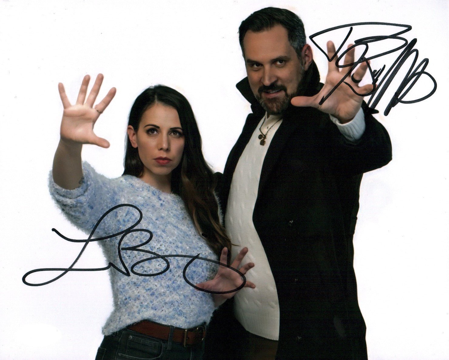 Critical Role 8x10 Signed Bailey, Willingham Photo JSA Certified Autograph