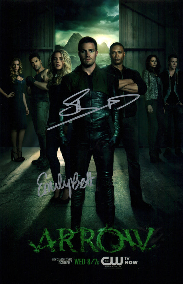 Arrow 11x17 Cast Photo x2 Signed Photo Poster Amell Rickards JSA Certified Autograph