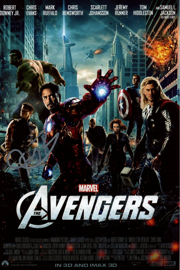 Jeremy Renner Avengers 8x12 Signed Photo JSA Certified Autograph