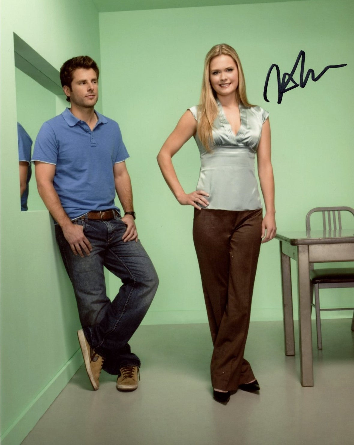 Maggie Lawson Psych 8x10 Signed Photo JSA Certified Autograph