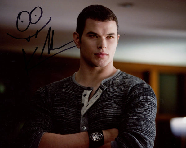 Kellan Lutz Twilight: Saga  8x10 Photo Signed JSA Certified Autograph
