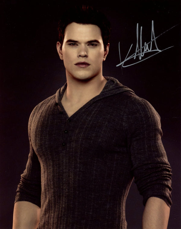 Kellan Lutz Twilight: Saga  8x10 Photo Signed JSA Certified Autograph