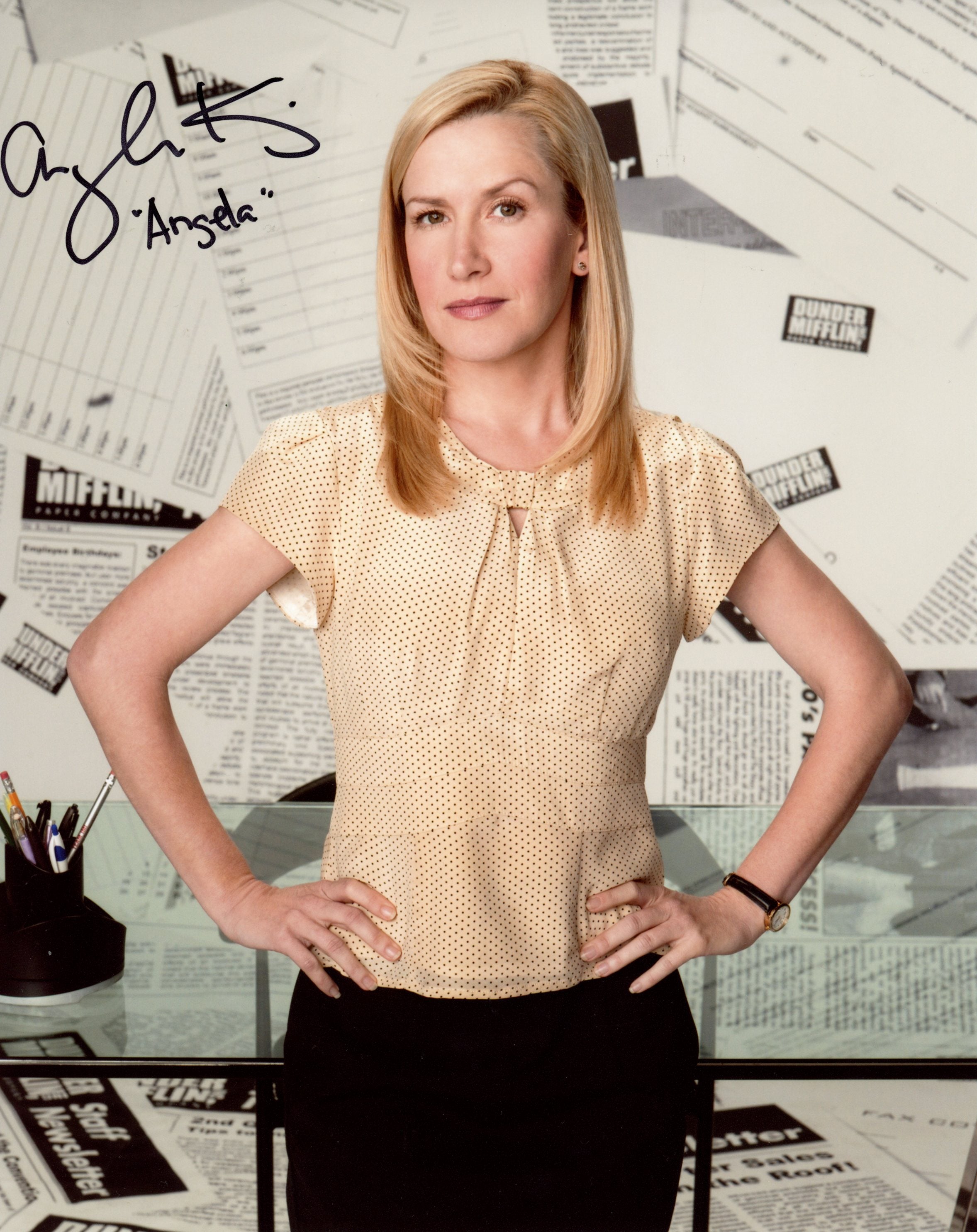 Angela Kinsey The Office 8x10 Signed Photo