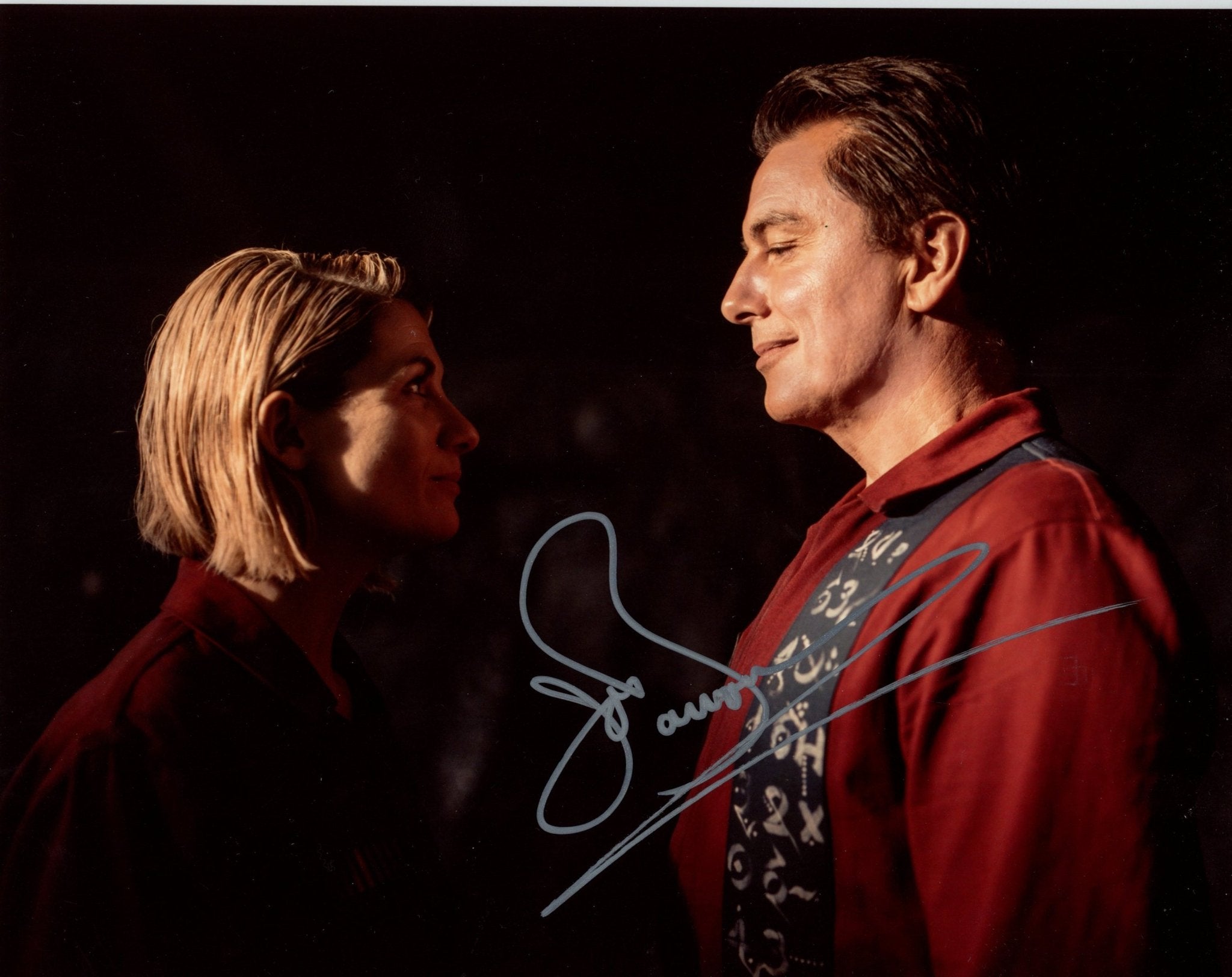John Barrowman Doctor Who 8x10 Signed Photo JSA Certified Autograph