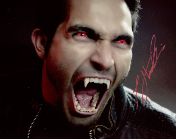 Tyler Hoechlin Teen Wolf 8x10 Signed Photo