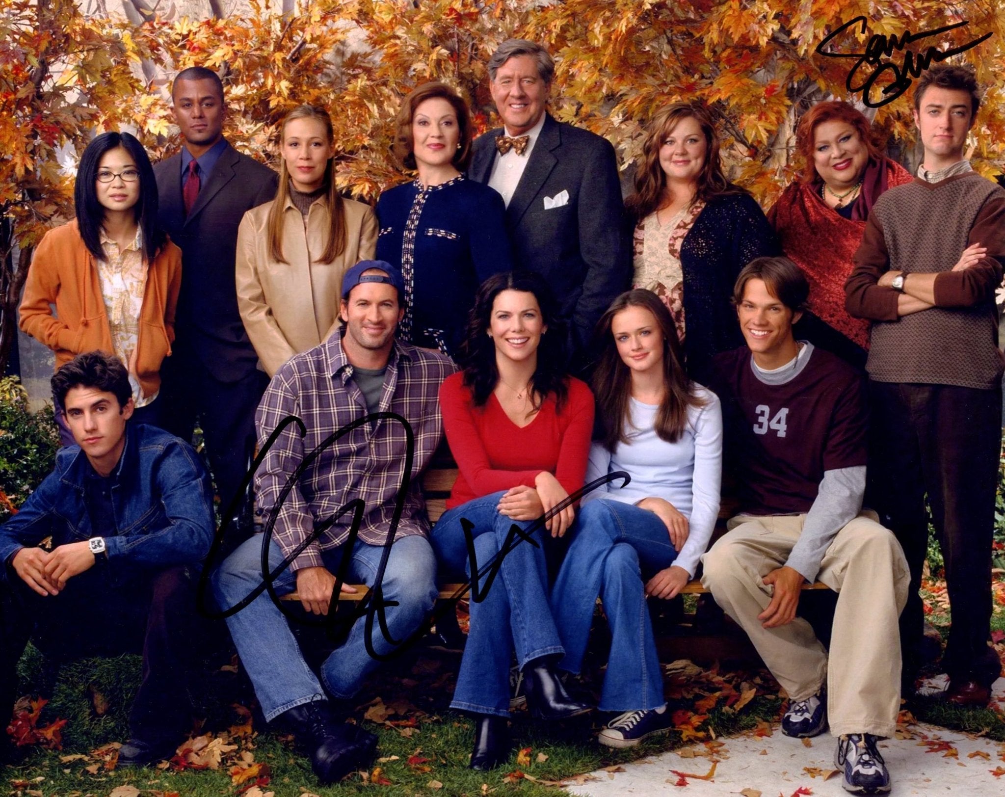 Gilmore Girls 8x10 Cast Photo Signed: Scott Patterson & Sean Gunn