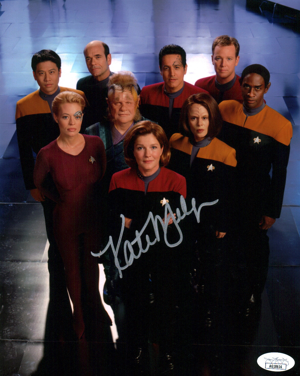 Kate Mulgrew Star Trek: Voyager 8x10 Signed Photo JSA COA Certified Autograph