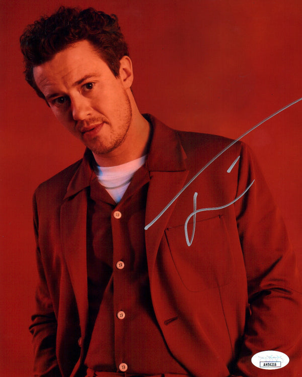 Joseph Quinn Stranger Things 8x10 Signed Photo JSA COA Certified Autograph